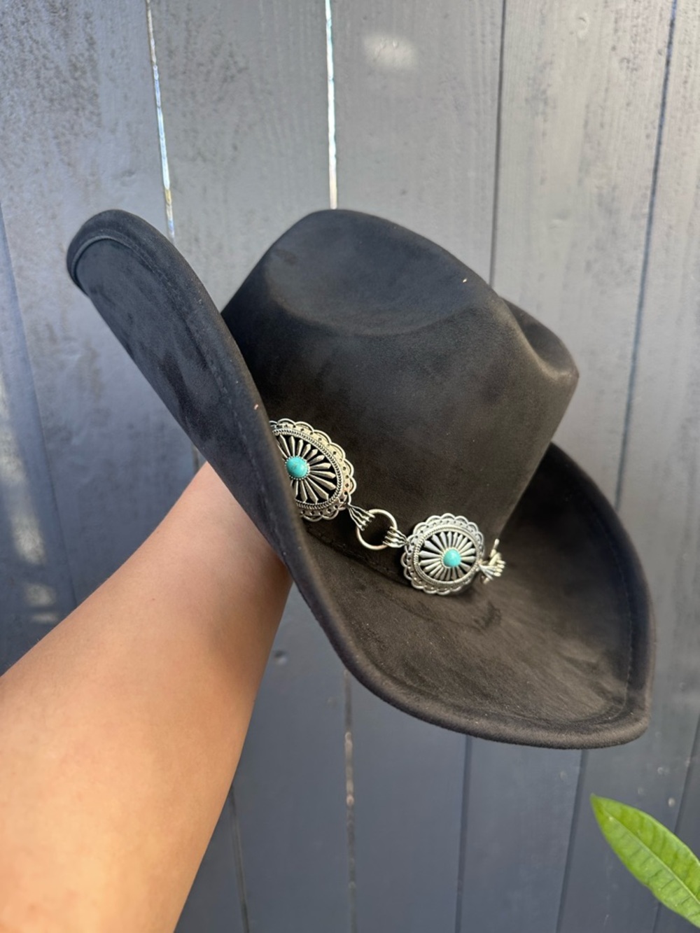 🤠🖤 New! Black Suede Cowgirl Hat with Turquoise & Silver Conchos 🖤🤠